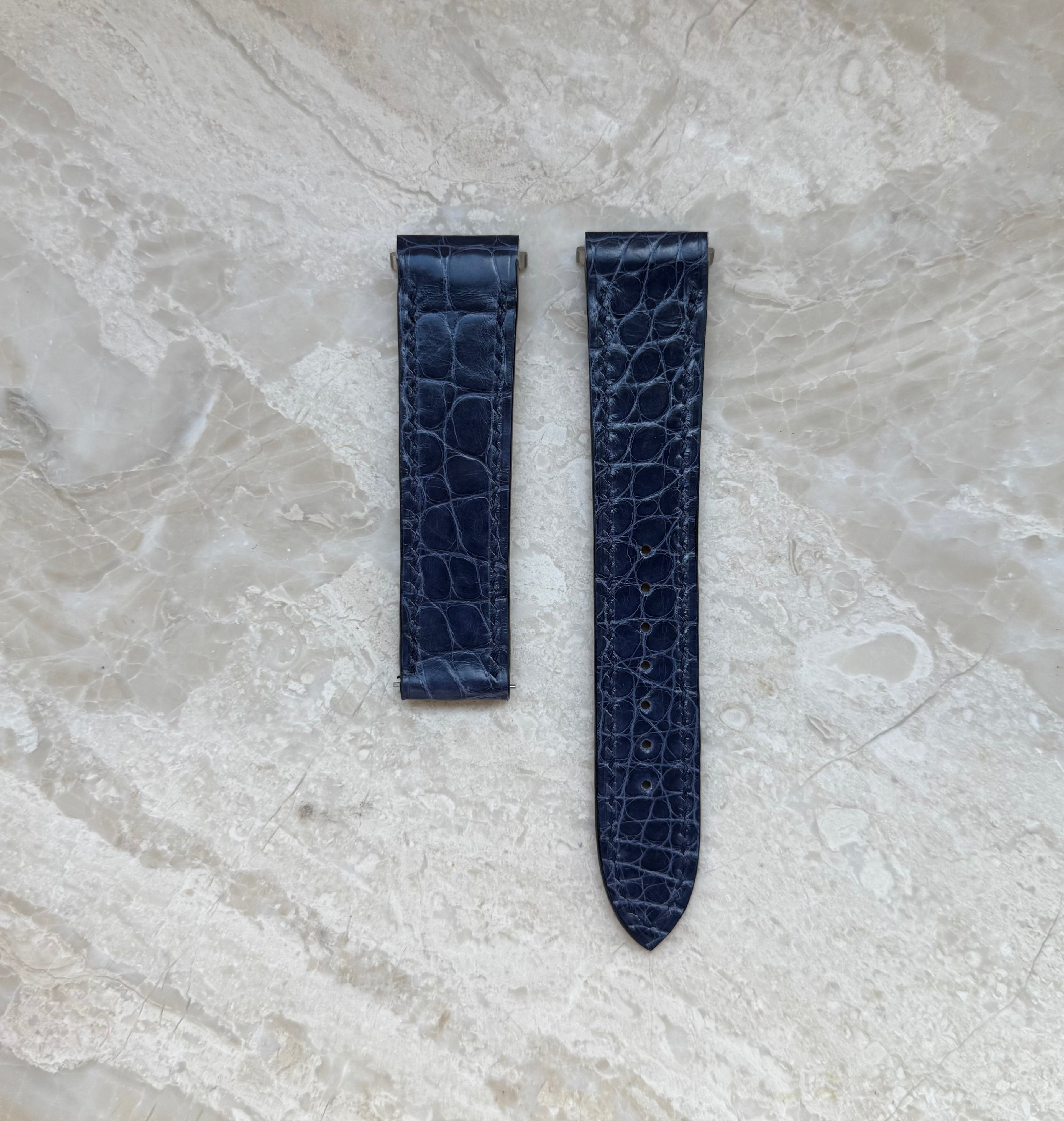 Cartier Santos Leather Strap WSSA Large Model – Quick Release Compatible Shiny Navy Blue Alligator Leather - No Buckle