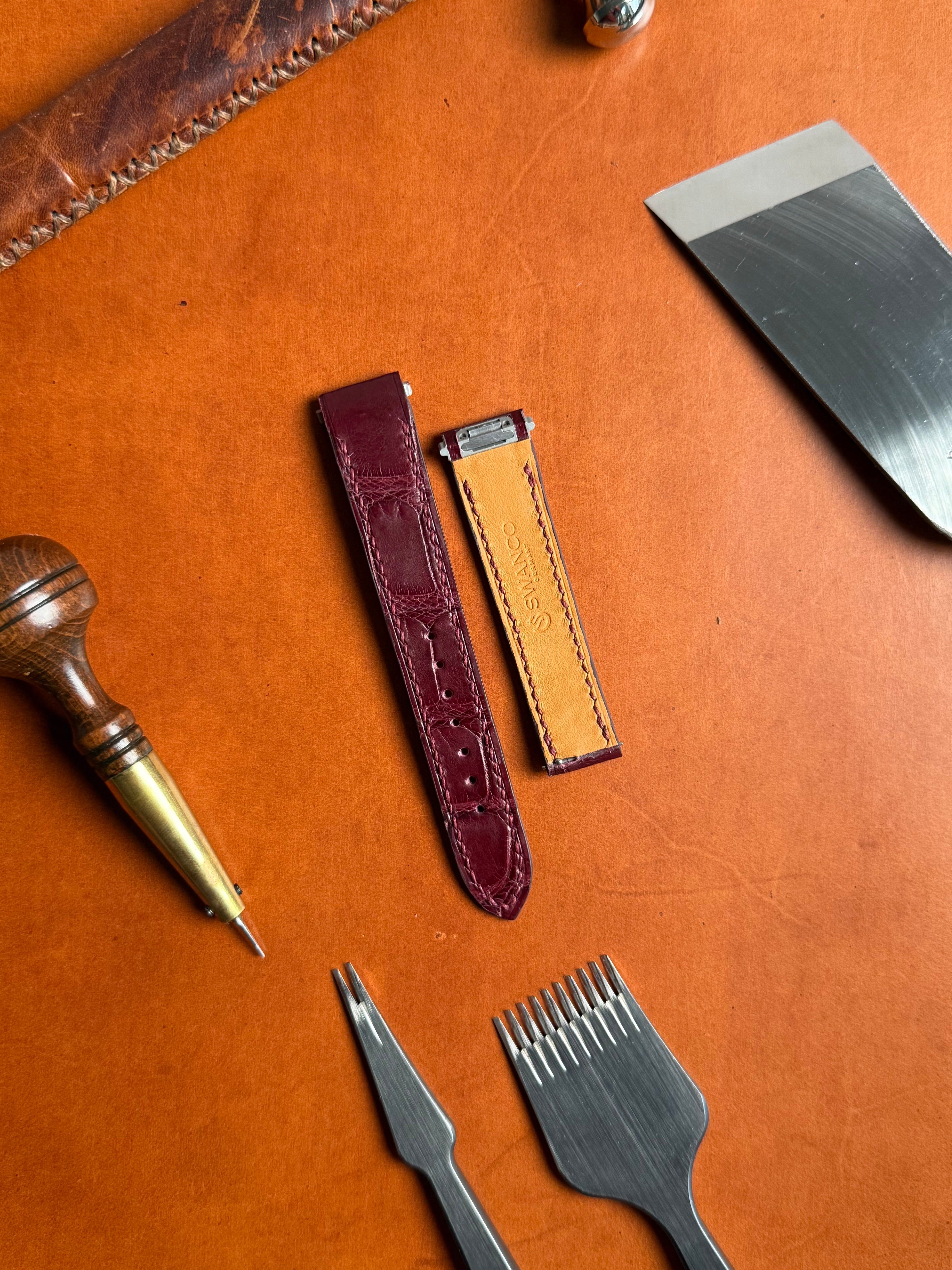 Cartier Santos Large Grain Alligator Leather Strap WSSA (Medium & Large) – Quick Release Compatible