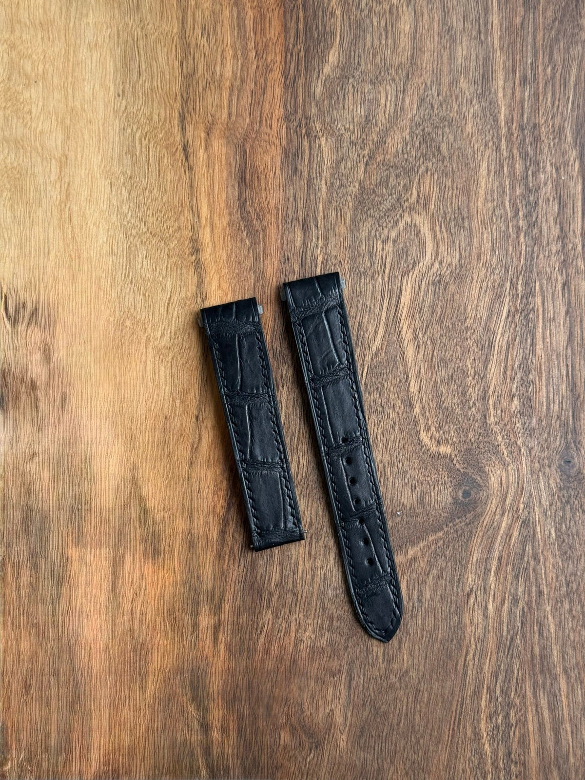 Large Grain Alligator Watch Strap – Handmade to Order