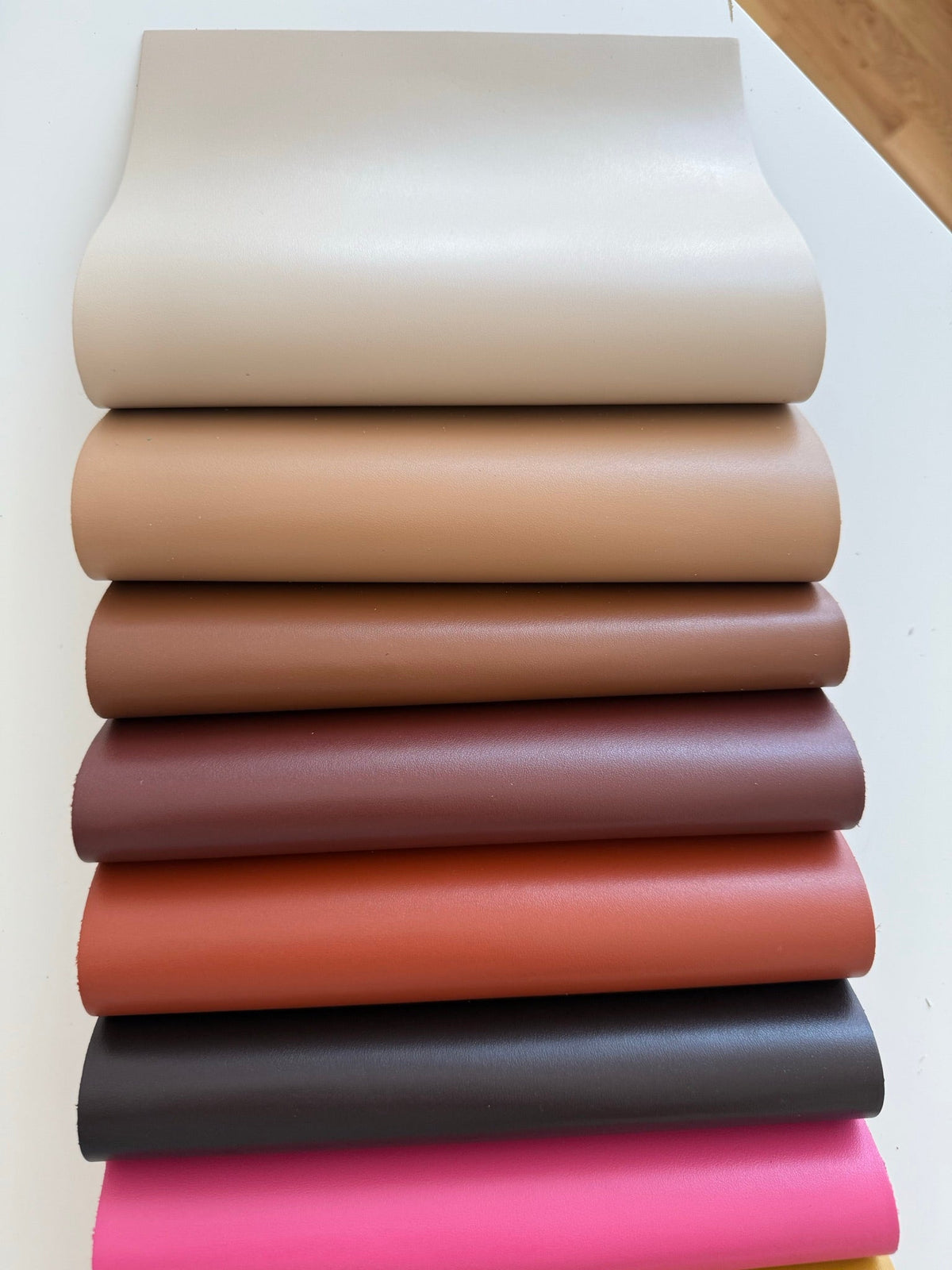 Satinlys calf leather strap – handmade by Atelier Taha